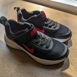 Nike toddler size 11 black and sparkly red shoes